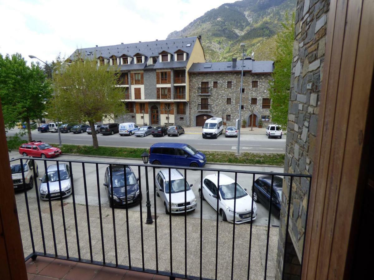 Ferienwohnung Reconquista Benasque Exterior foto